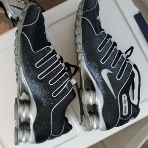 Nike Shox